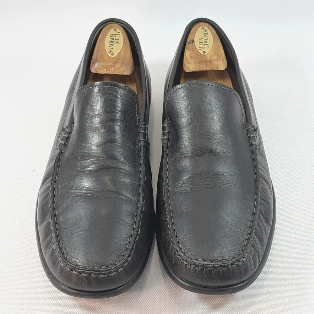 Ecco Classic Moc 2.0 Slip-On Driving Shoe Men's 44EU 11US Black Leather Loafers